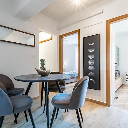 Appartement Bobo 2br *